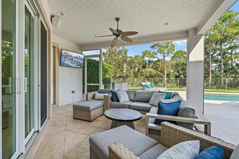 1727 W Hemingway Drive Juno Beach FL 33408