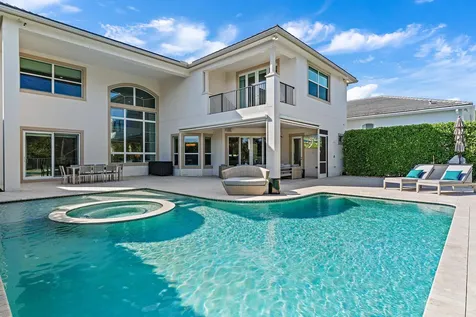1727 W Hemingway Drive Juno Beach FL 33408