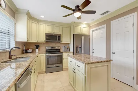 9940 Pyracantha Tree Terrace Boynton Beach FL 33436