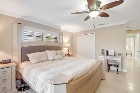9940 Pyracantha Tree Terrace Boynton Beach FL 33436