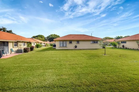 9940 Pyracantha Tree Terrace Boynton Beach FL 33436