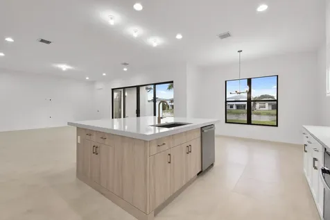 8358 Fishers Island Boca Raton FL 33434