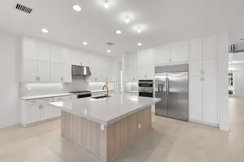 8358 Fishers Island Boca Raton FL 33434