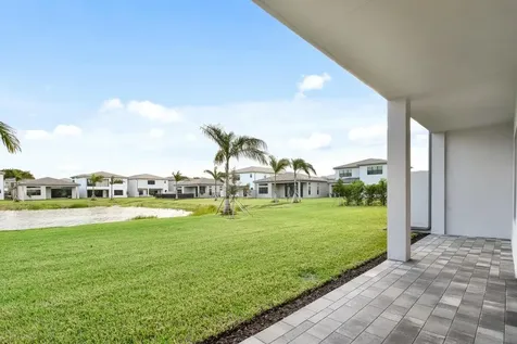 8358 Fishers Island Boca Raton FL 33434