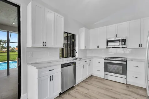 19285 Cherry Hills Terrace Boca Raton FL 33498