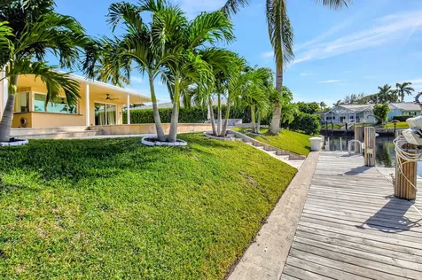 850 Holly Lane Boca Raton FL 33486