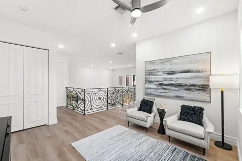 17939 Lake Azure Way Boca Raton FL 33496