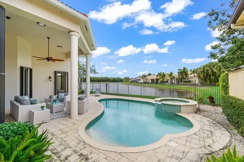 17939 Lake Azure Way Boca Raton FL 33496