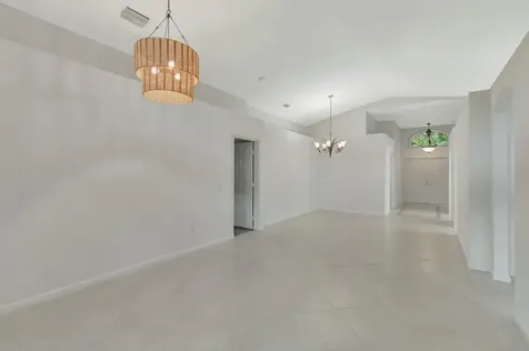 11141 Kapalua Way Boynton Beach FL 33437