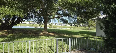 1915 Sw 18th Street Boynton Beach FL 33426