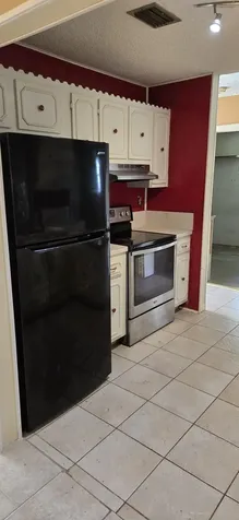 1915 Sw 18th Street Boynton Beach FL 33426
