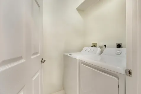 8340 Via Leonessa Boca Raton FL 33433