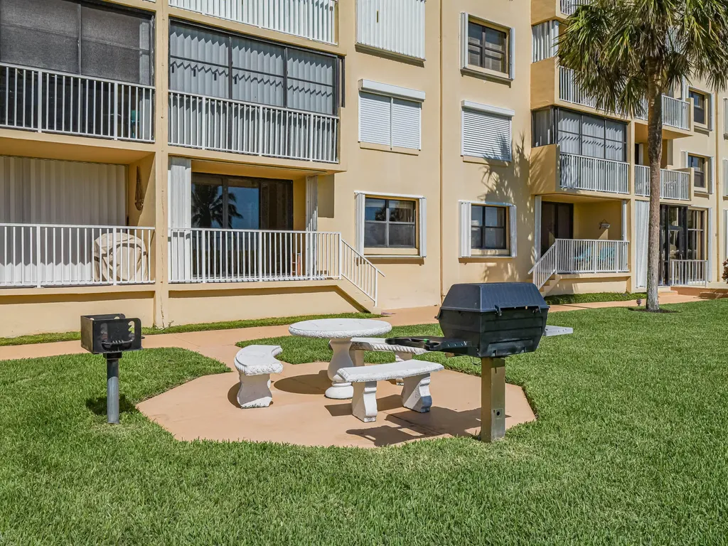 3200 N Highway A1a Hutchinson Island FL 34949