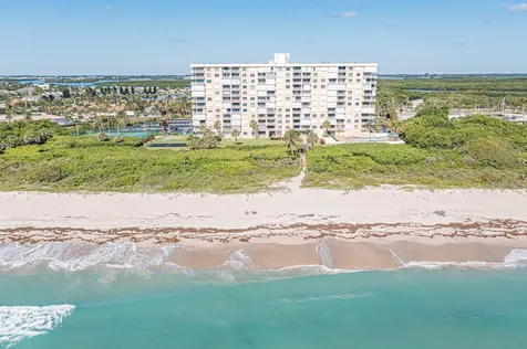 3200 N Highway A1a Hutchinson Island FL 34949