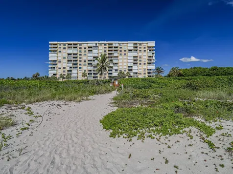 3200 N Highway A1a Hutchinson Island FL 34949