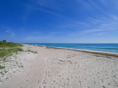 3200 N Highway A1a Hutchinson Island FL 34949
