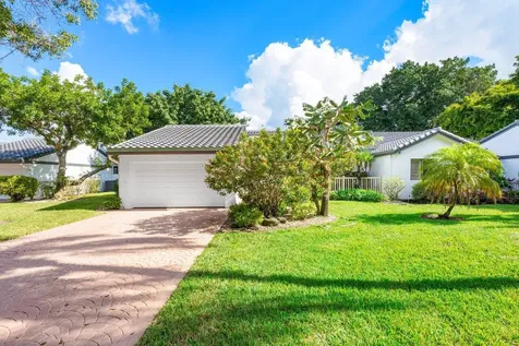 78 Hampshire Lane Boynton Beach FL 33436