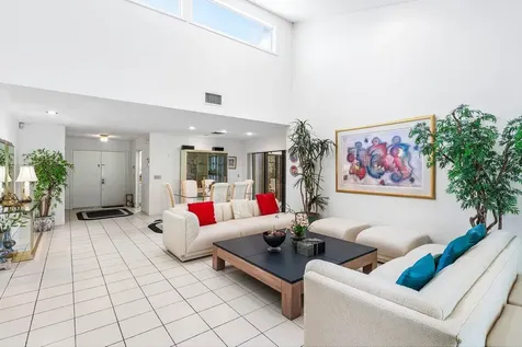 78 Hampshire Lane Boynton Beach FL 33436