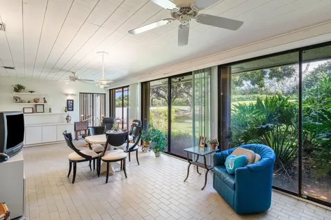 78 Hampshire Lane Boynton Beach FL 33436