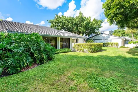 78 Hampshire Lane Boynton Beach FL 33436