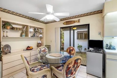 78 Hampshire Lane Boynton Beach FL 33436