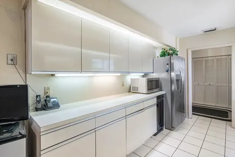 78 Hampshire Lane Boynton Beach FL 33436