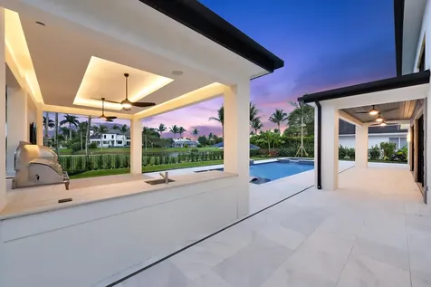 17577 Scarsdale Way Boca Raton FL 33496