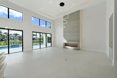 17577 Scarsdale Way Boca Raton FL 33496