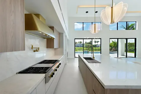 17577 Scarsdale Way Boca Raton FL 33496