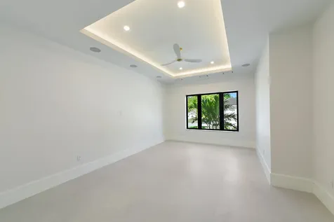 17577 Scarsdale Way Boca Raton FL 33496