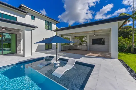 17577 Scarsdale Way Boca Raton FL 33496
