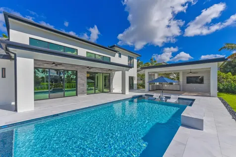 17577 Scarsdale Way Boca Raton FL 33496