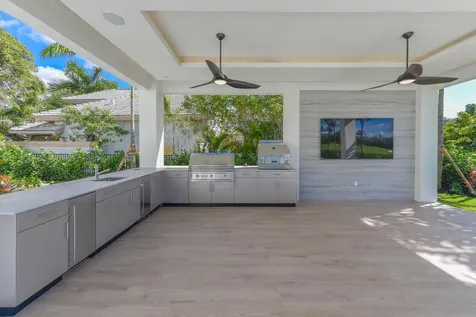 17577 Scarsdale Way Boca Raton FL 33496