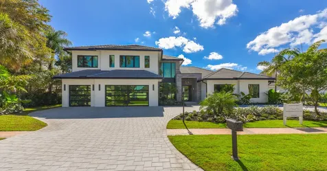 17577 Scarsdale Way Boca Raton FL 33496