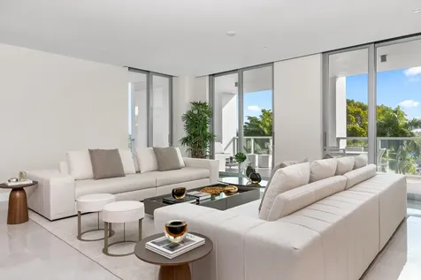 495 E Royal Palm Road Boca Raton FL 33432