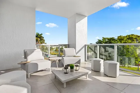 495 E Royal Palm Road Boca Raton FL 33432