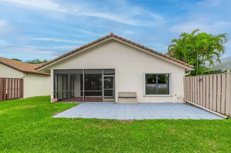 4880 Boxwood Circle Boynton Beach FL 33436