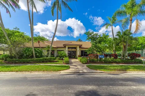 4880 Boxwood Circle Boynton Beach FL 33436