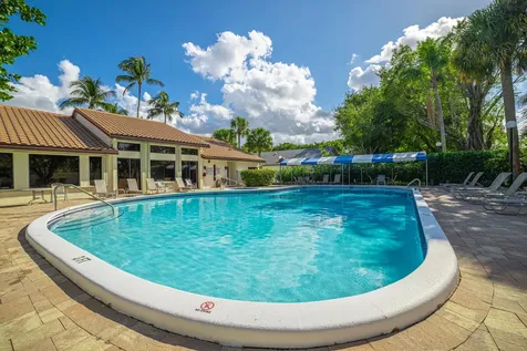 4880 Boxwood Circle Boynton Beach FL 33436