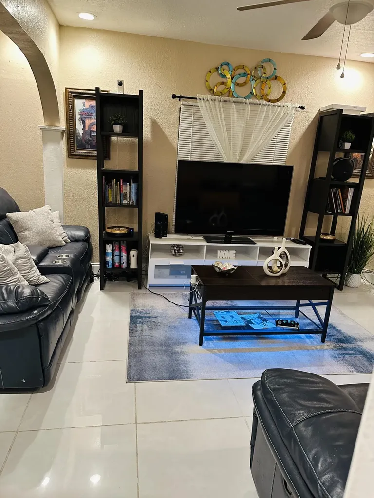 833 Briggs Street West Palm Beach FL 33405
