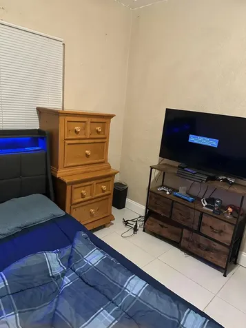 833 Briggs Street West Palm Beach FL 33405