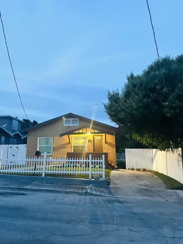 833 Briggs Street West Palm Beach FL 33405