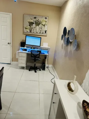 833 Briggs Street West Palm Beach FL 33405