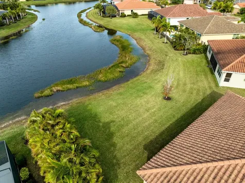 12074 Sw Bayberry Avenue Port Saint Lucie FL 34987