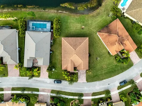 12074 Sw Bayberry Avenue Port Saint Lucie FL 34987