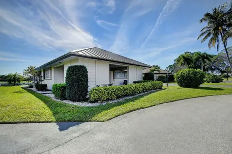 330 Cedar Key Circle Atlantis FL 33462