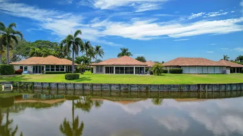 330 Cedar Key Circle Atlantis FL 33462