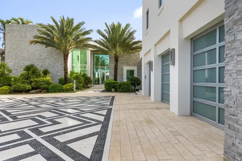7810 S Flagler Drive West Palm Beach FL 33405
