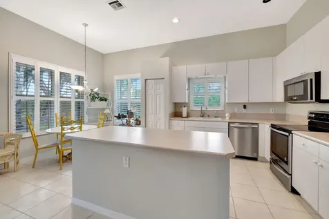 7529 Caprio Drive Boynton Beach FL 33472