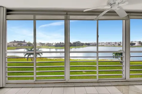 2074 Exeter Boca Raton FL 33434